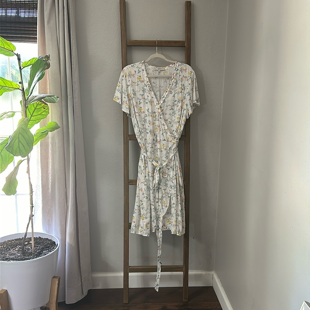 EUC Floral Loft Wrap Dress